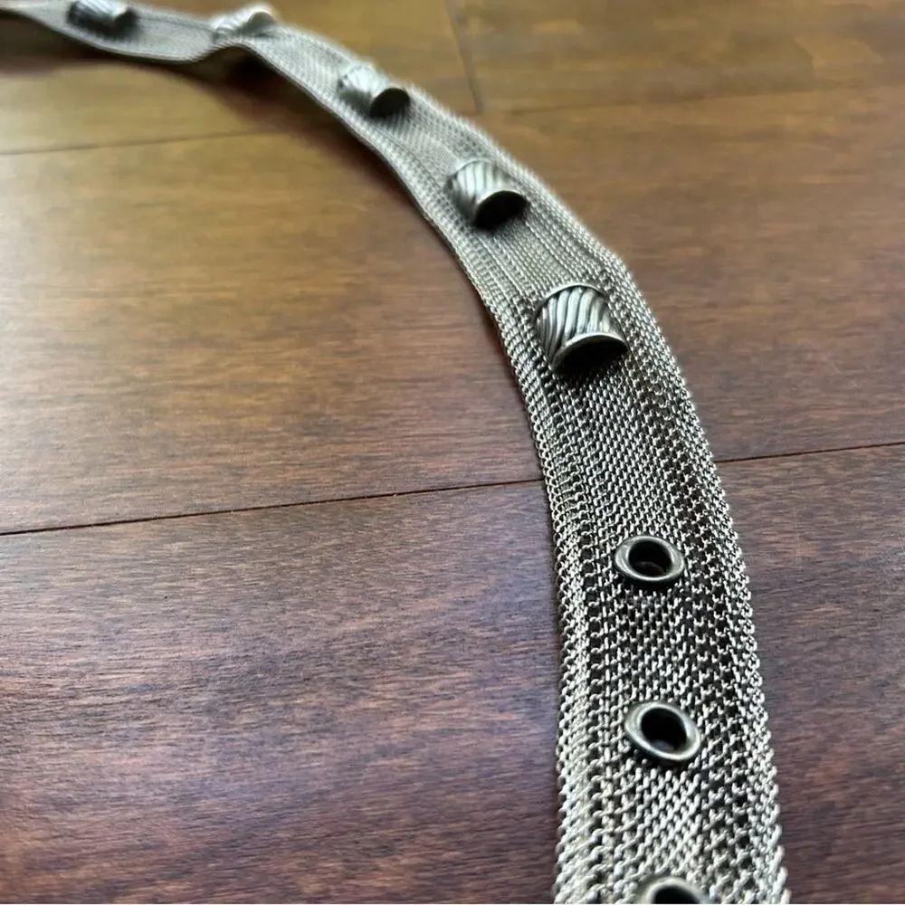 Vintage Silver Mesh Belt with a bit of Black Leather, Super Cool and Unique - Picture 7 of 14